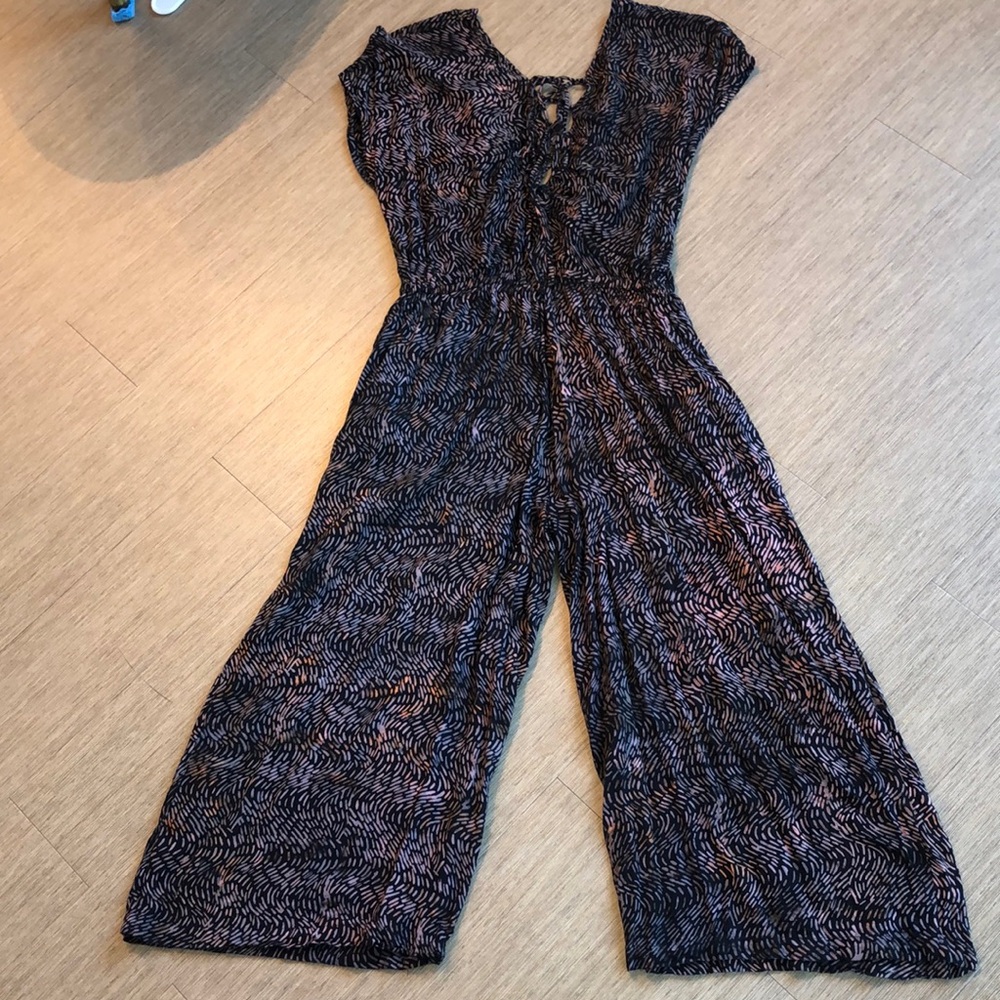 Cost Plus World Market Black and Gold V-Neck Jumpsuit - Picture 3 of 8
